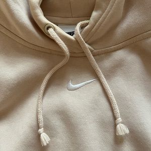 Nike Sportswear Collection Essentials Women's Oversized Hoodie in XS